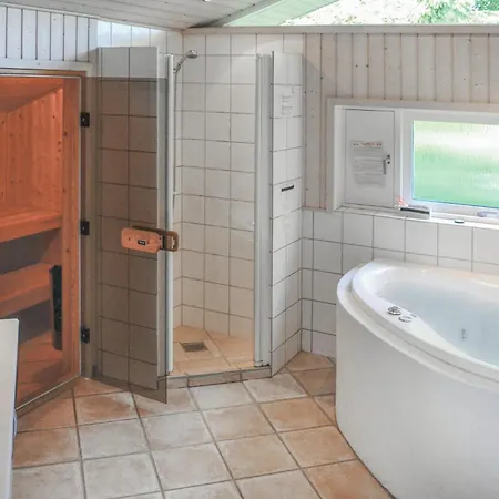 In With Sauna Hébergement de vacances